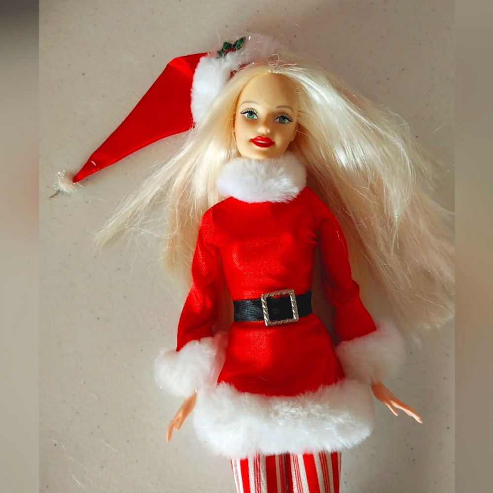 Barbie doll vintage holiday barbie doll